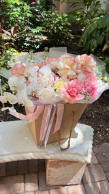 Luxurious Blooms Medley