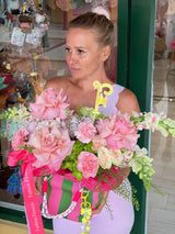 Glamour Flower Bag – Luxury Floral Arrangement
