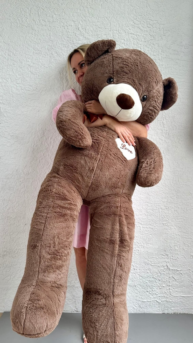 Gigantic 140cm (55 inches ) Teddy: Huggable Cuddles Await!