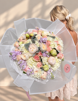 Whisper about love by Fashion Flowers
