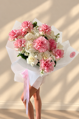Lush hugs by Fashion Flowers