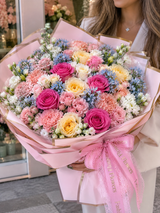 Pastel Love Story – Luxury Mixed Flower Bouquet