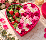 Strawberry Love ❤️ – Roses & Fresh Strawberries Heart Box